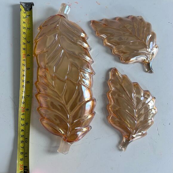 Carnival Marigold Glass Leaf Candy Nut Dish Tray Vintage 1950’s Set of 3 - Picture 6 of 6